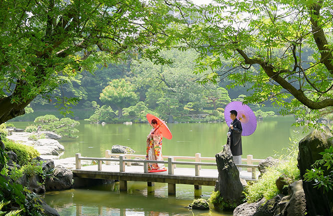 和装前撮りの人気ロケーション【清澄庭園 編】｜和装で挙げる結婚式 前撮り撮影の華雅苑